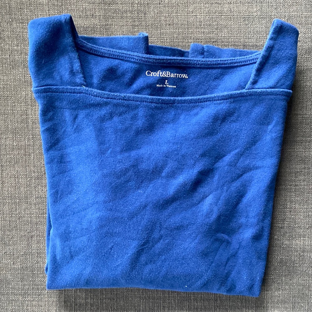 Womens croft&Barrow square neck top